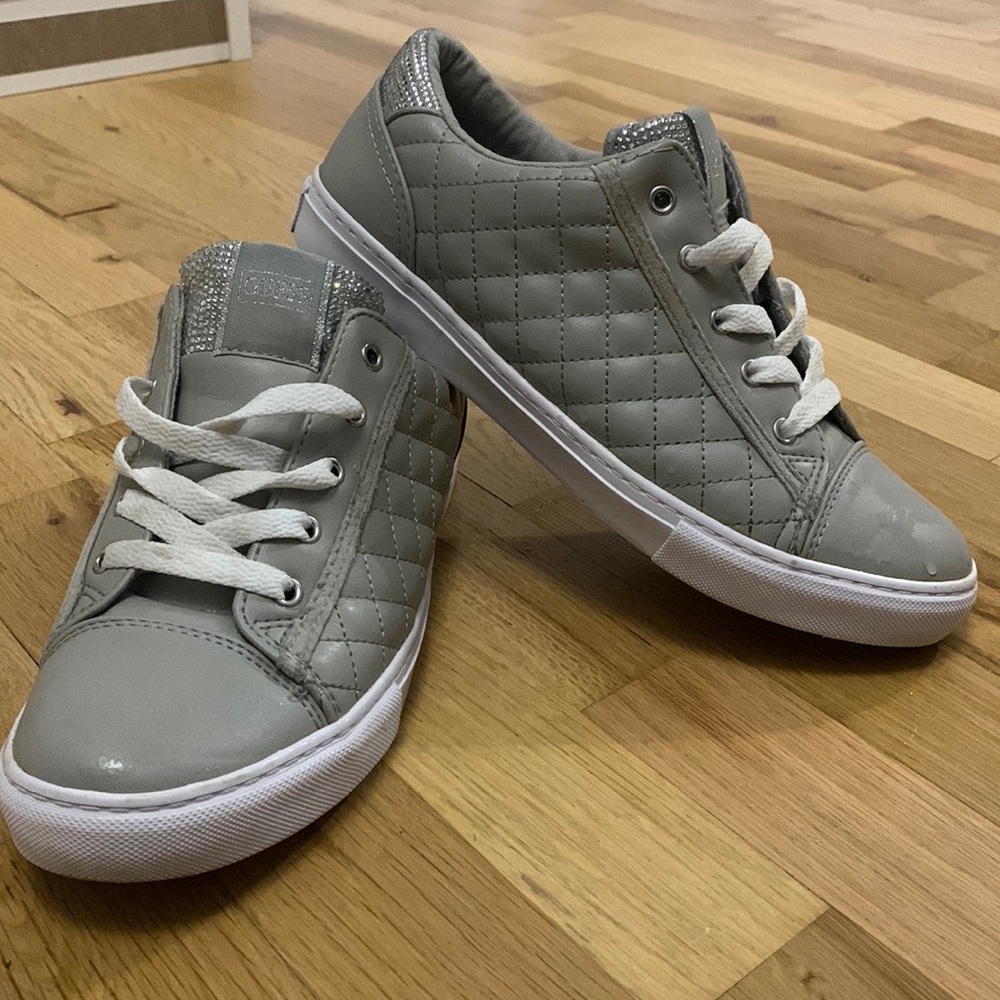 GUESS Graysen quilted diamante sneakers